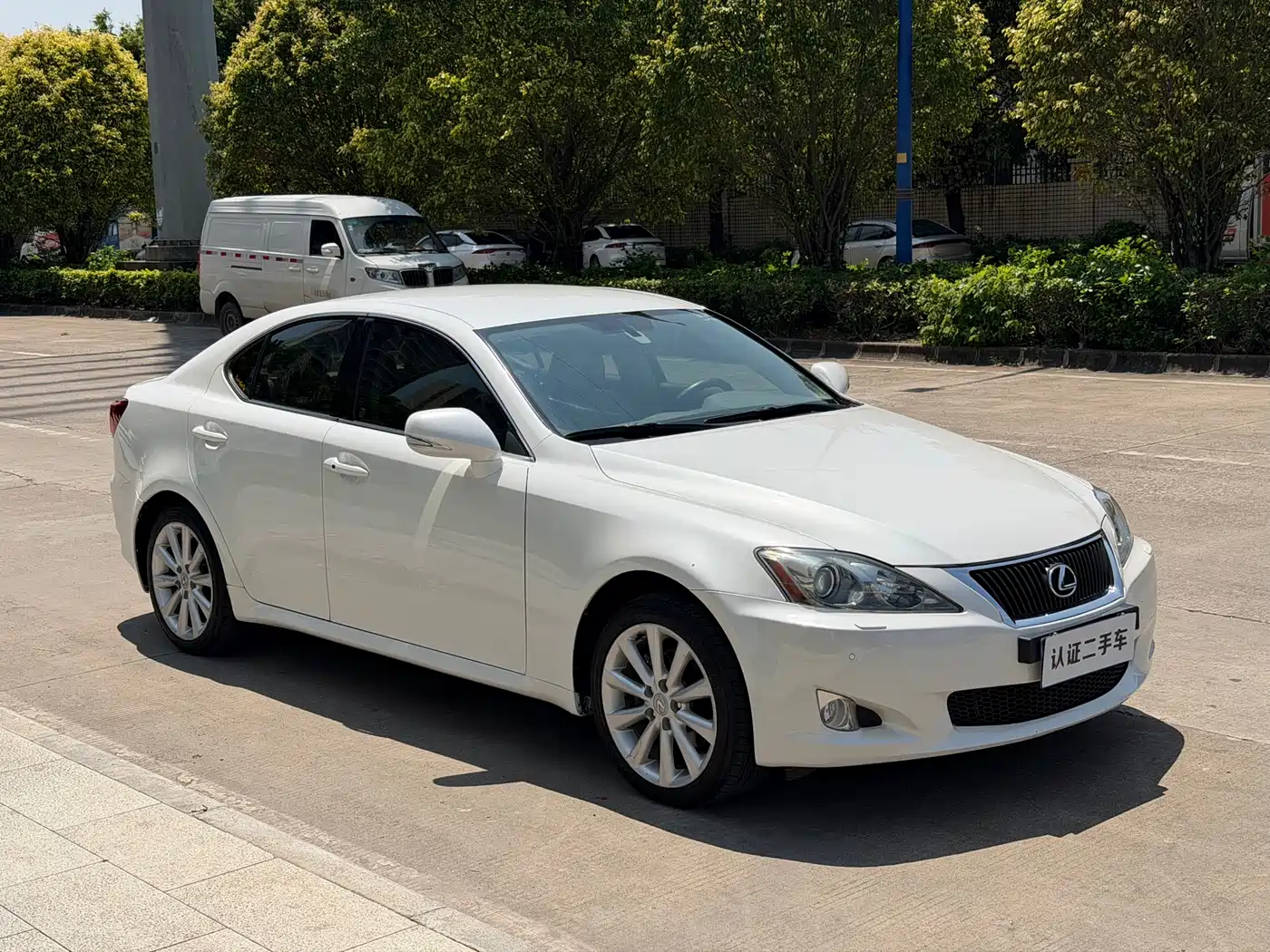 Lexus IS 2009 300 фото 3