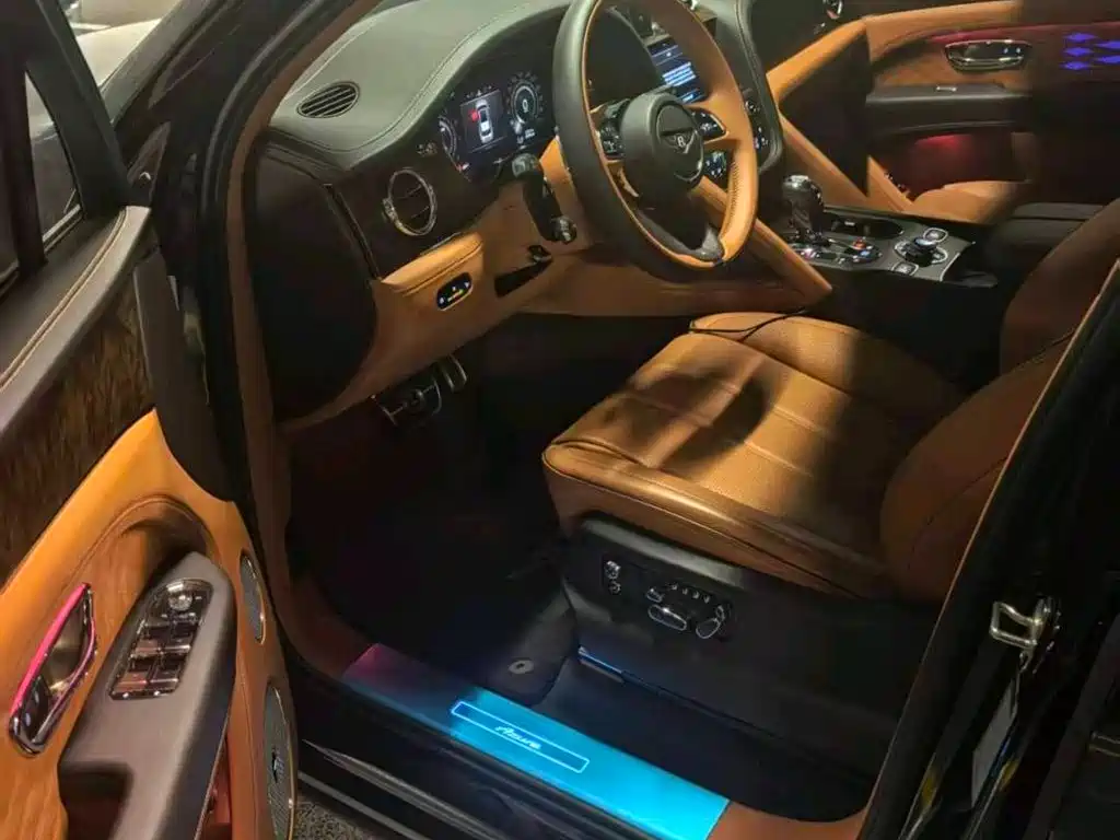 Bentley Bentayga 2024 2024 4.0T V8 Long Wheelbase Yadu Edition