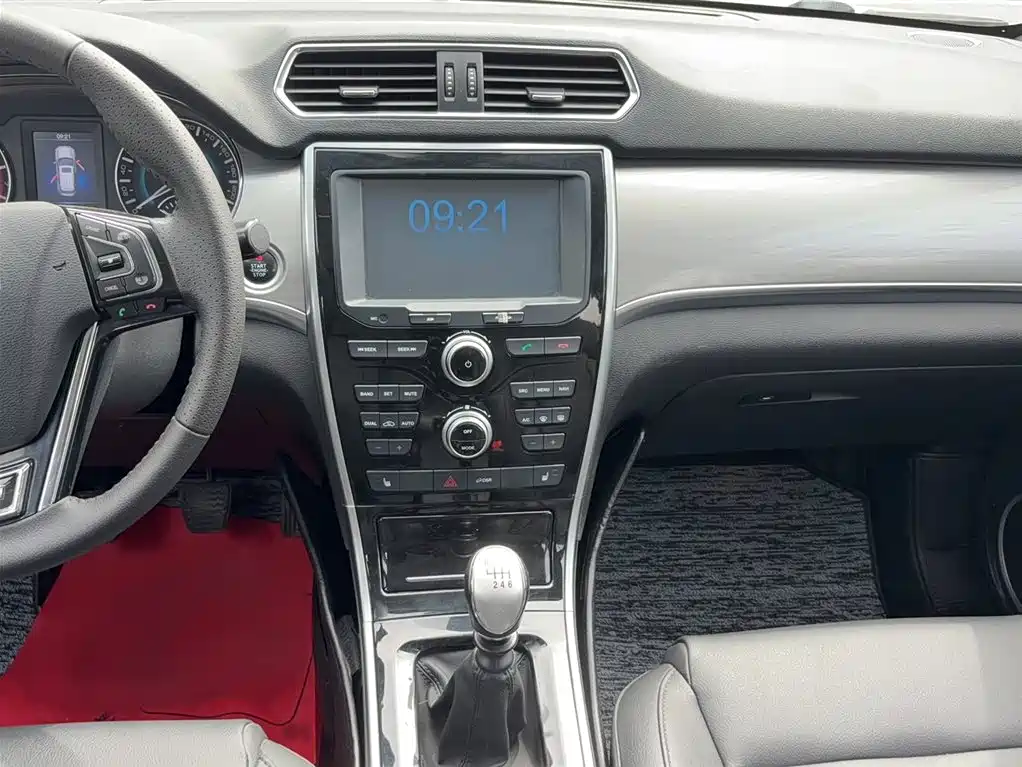 Haval H2 2016 Red Label 1.5T Manual 2WD Luxury фото 6