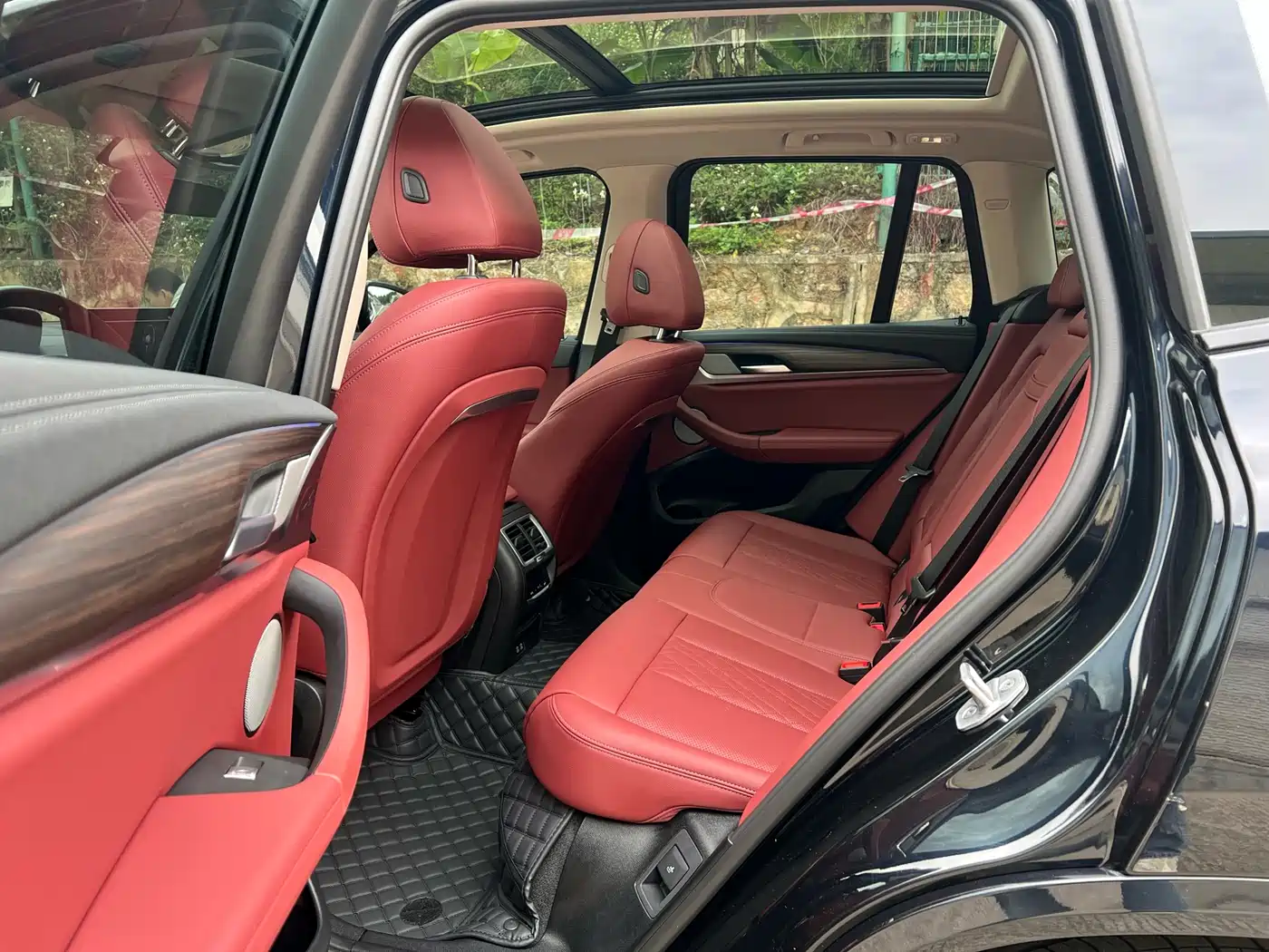 BMW X3 2023 xDrive30i Leading M Night Package фото 6