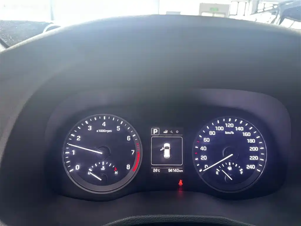 Hyundai Tucson 2015 1.6T Dual Clutch 2WD Smart фото 11