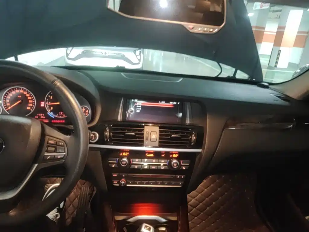 BMW X3 (Import) 2014 xDrive20i X Design Package фото 10