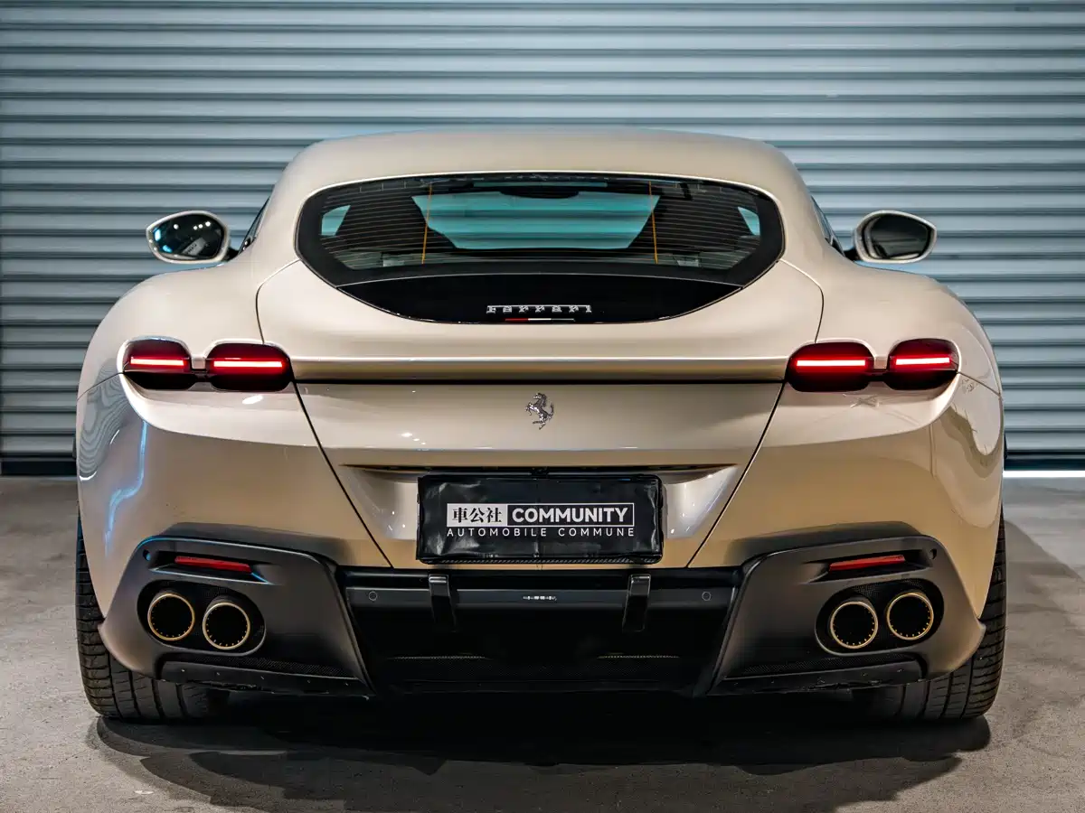 Photo 6 - Ferrari Roma