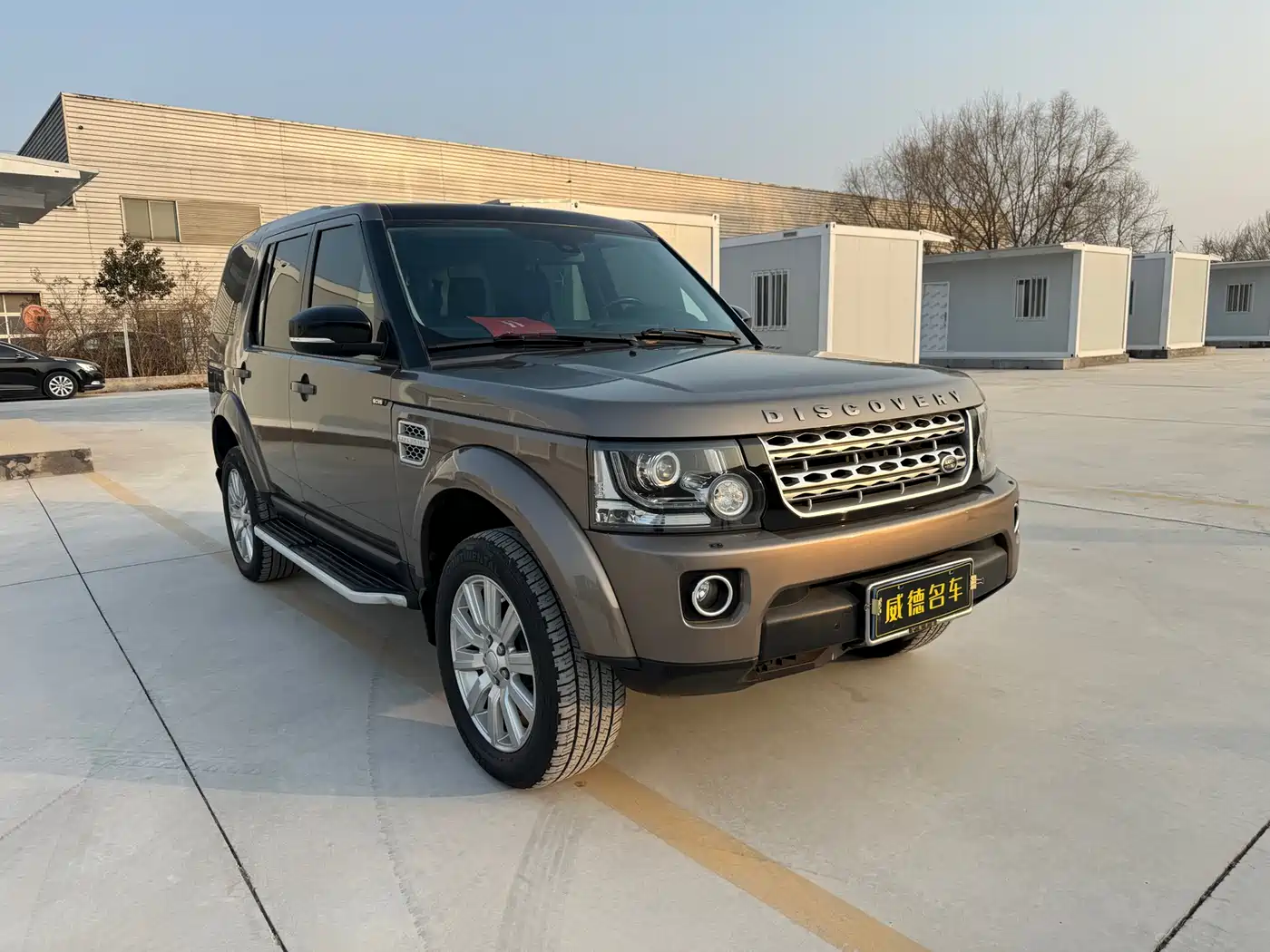 Land Rover Discovery 2015 3.0 SC V6 HSE фото 2