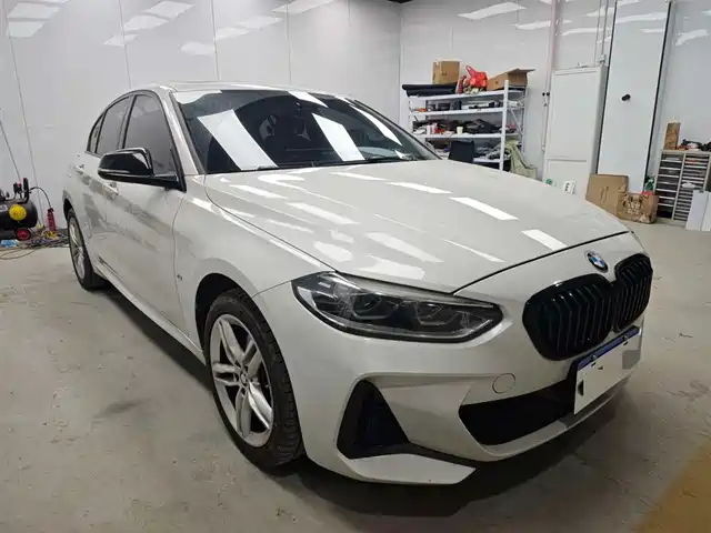 BMW 1 Series 2021 Facelift 120i M Sport Shadow Edition — фото 3
