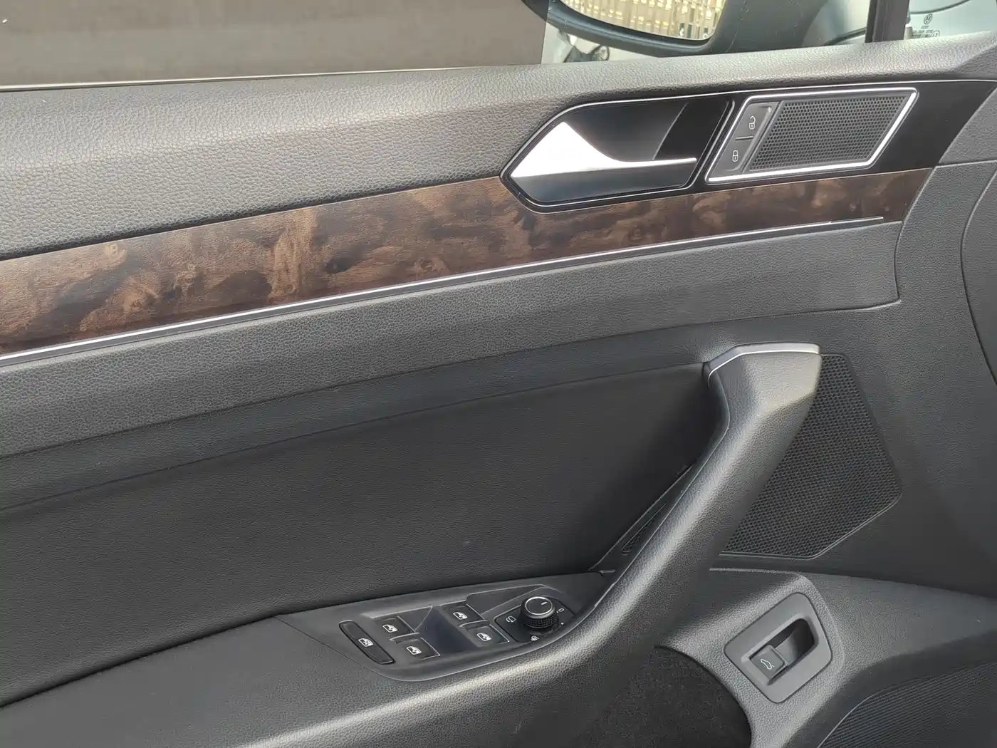 Volkswagen Magotan 2019 330TSI DSG Luxury China V фото 15