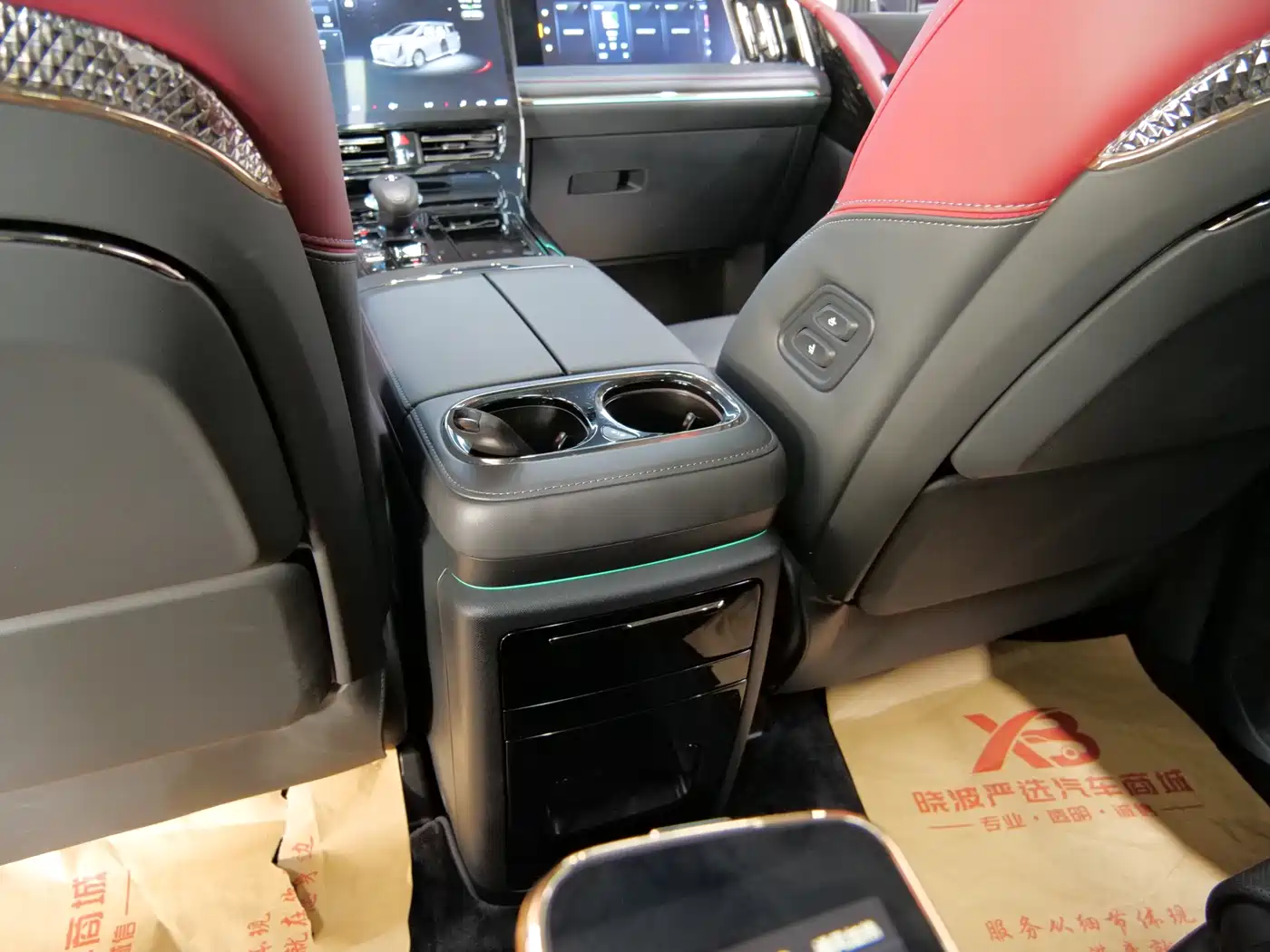 GAC Trumpchi Trumpchi E9 2023 E9 MAX фото 10