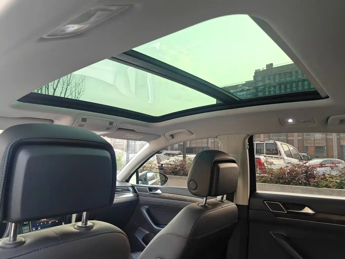 Volkswagen Magotan 2019 330TSI DSG Luxury China V фото 30