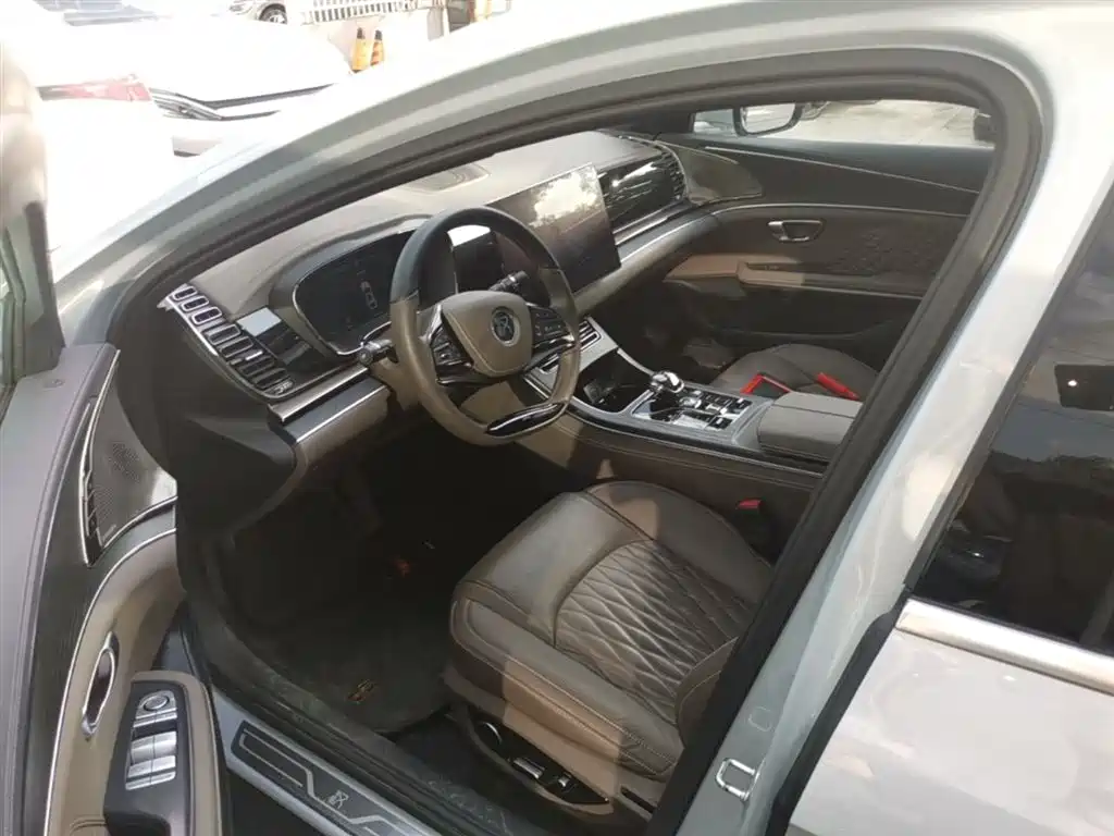 BYD HAN