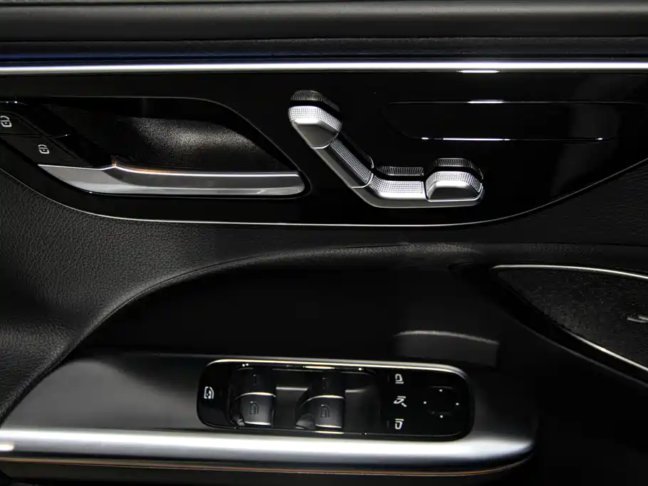 Mercedes-Benz C-Class 2025 Facelift C 260 L Sport Edition фото 27