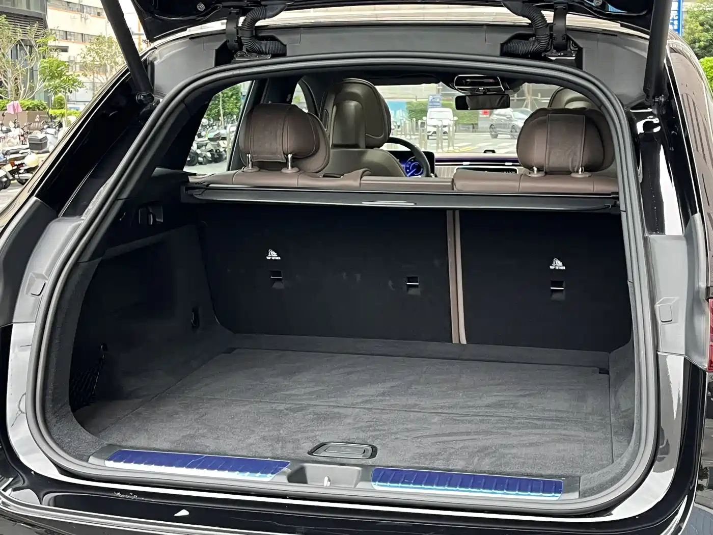 Mercedes-Benz EQE SUV 2024 500 4MATIC Luxury Edition фото 22