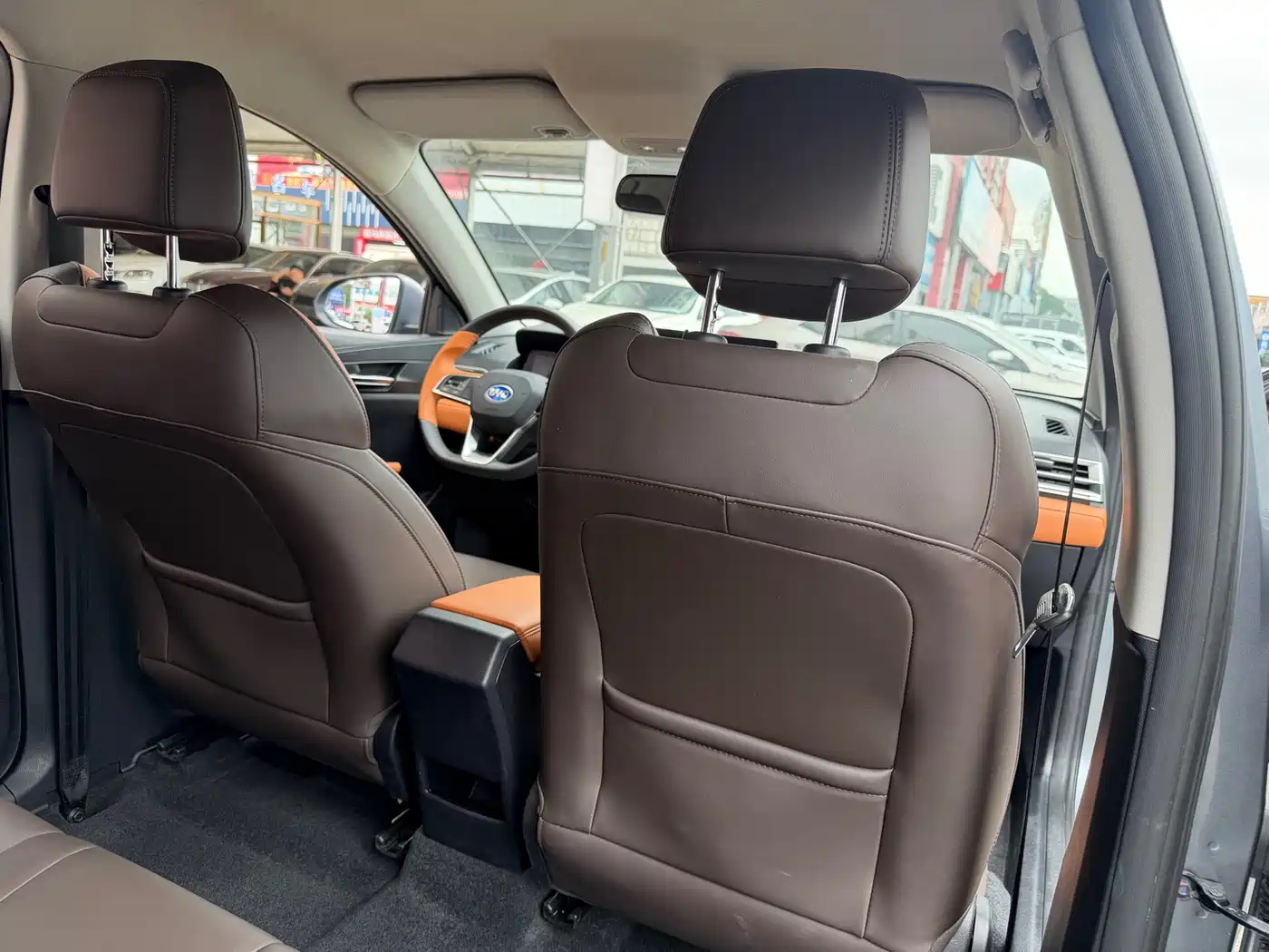 BYD e2 2021 Luxury Edition фото 23