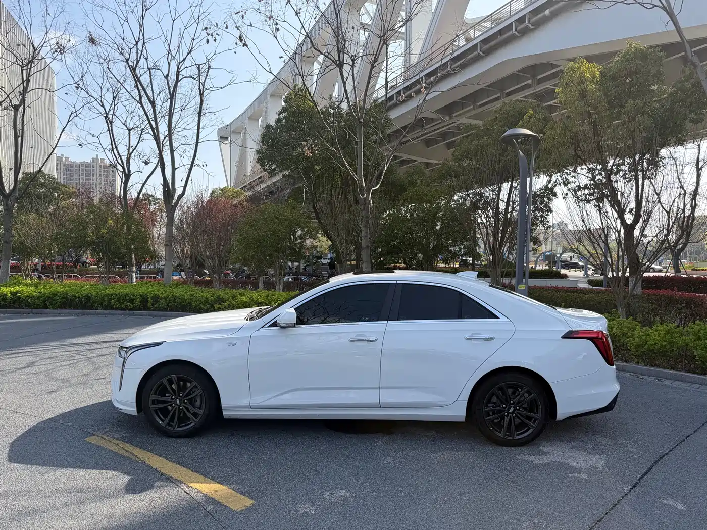 Cadillac CT4 2021 28T Premium Edition фото 4