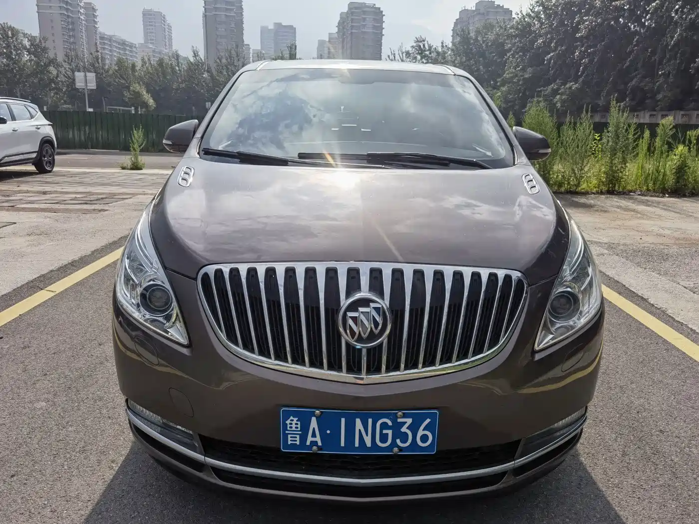 Фото 2 - Buick GL8