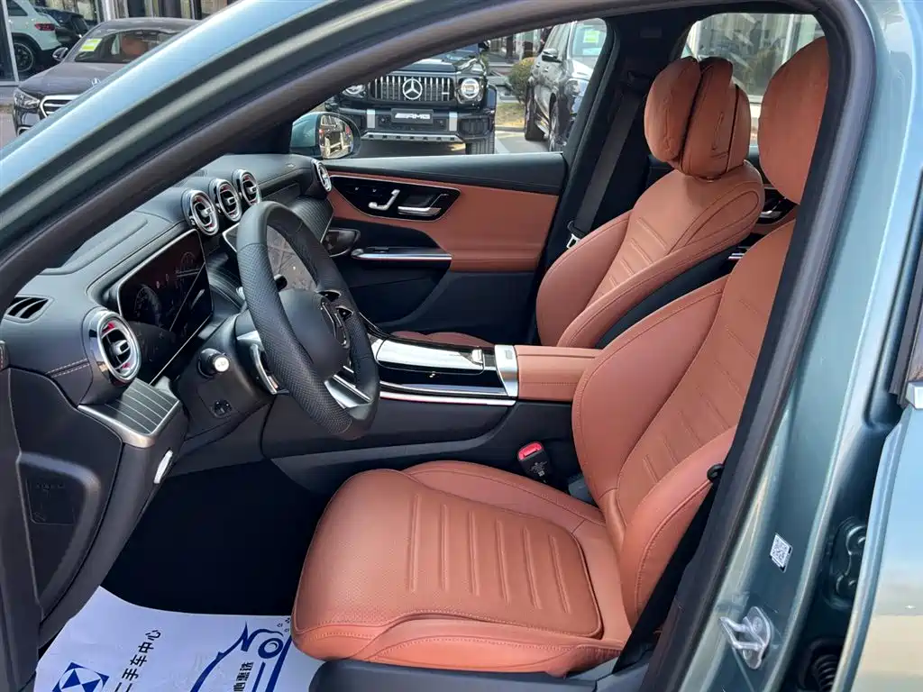 Mercedes-Benz GLC 2025 GLC 300 L 4MATIC Luxury 5-seater фото 6