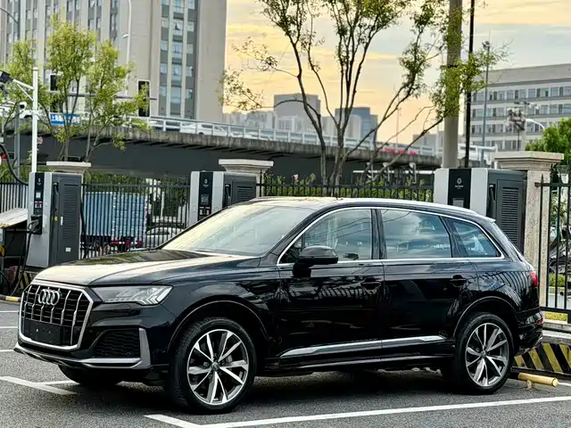  Audi Audi Q7 2020 55 TFSI quattro S line Sport