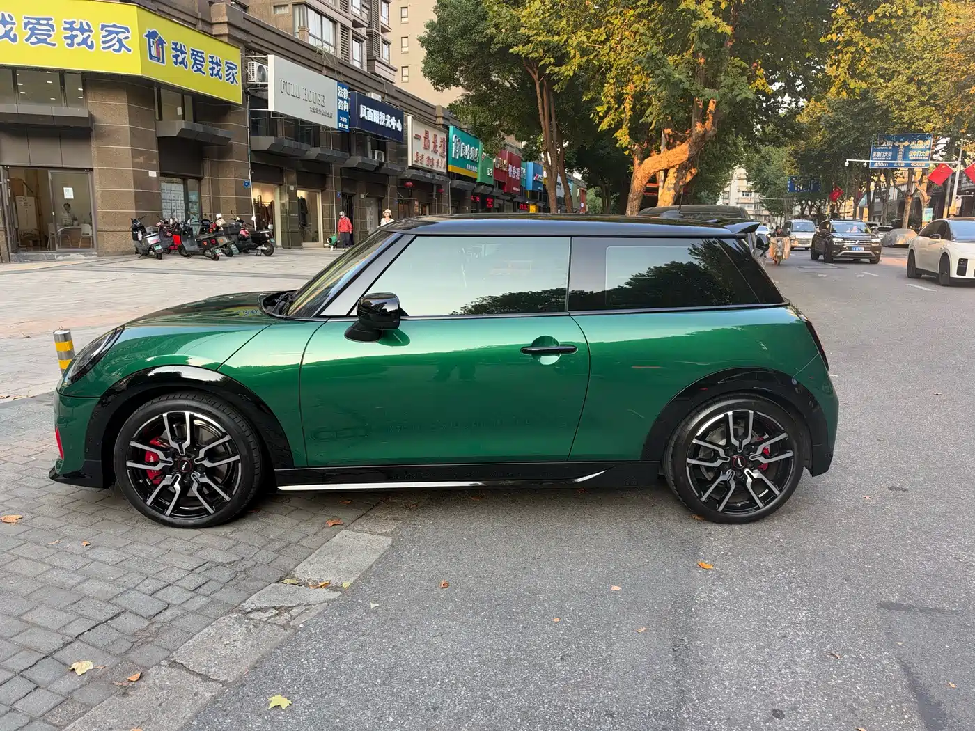 2025 MINI JCW