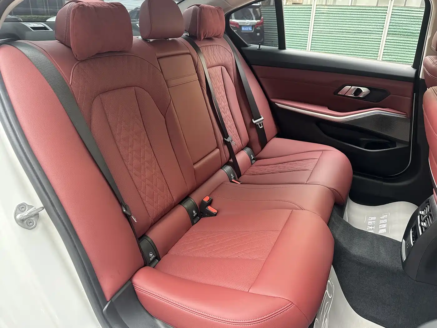 BMW i3 2025 eDrive 35 L фото 10