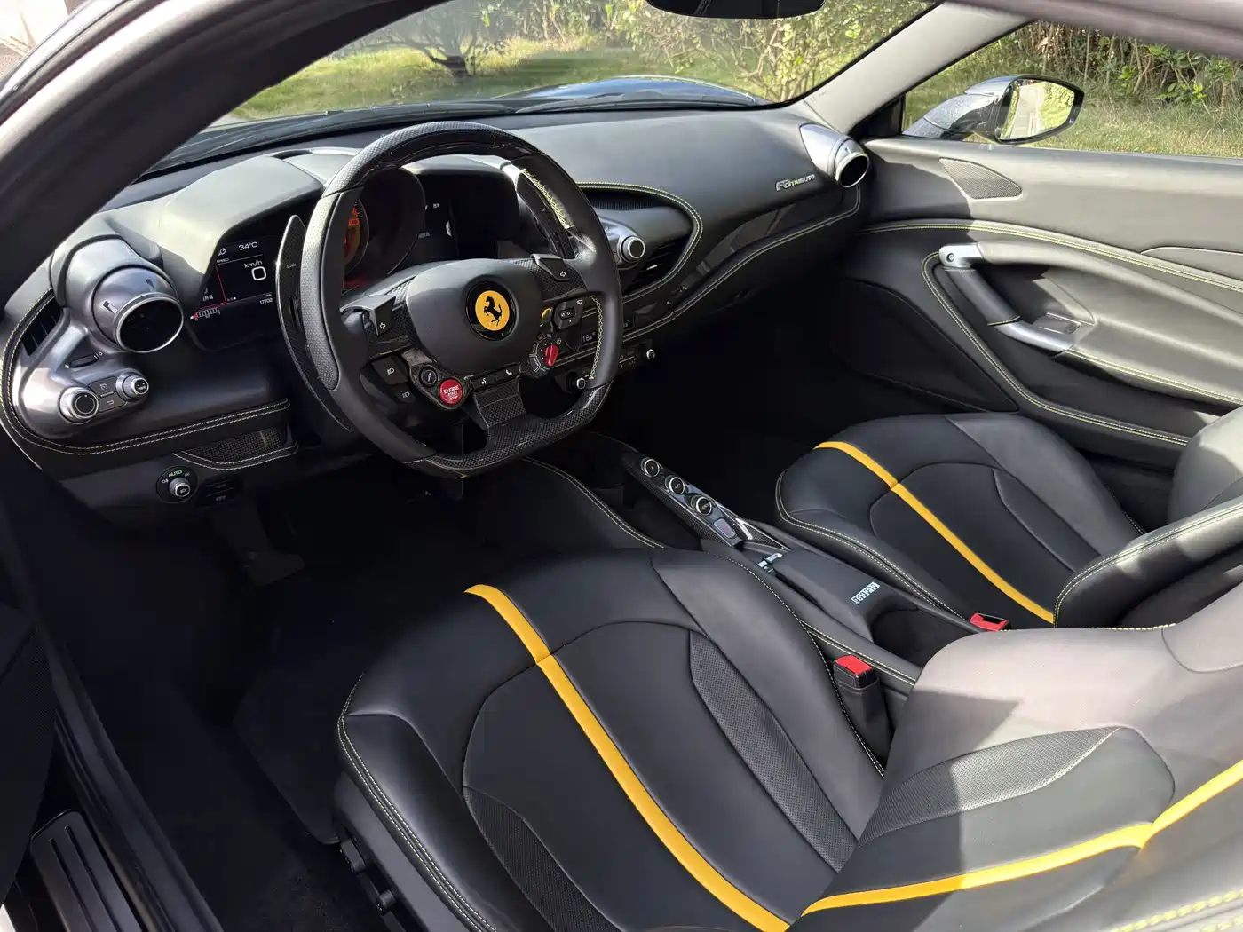 Ferrari F8 2020 2019 Tributo 3.9T V8