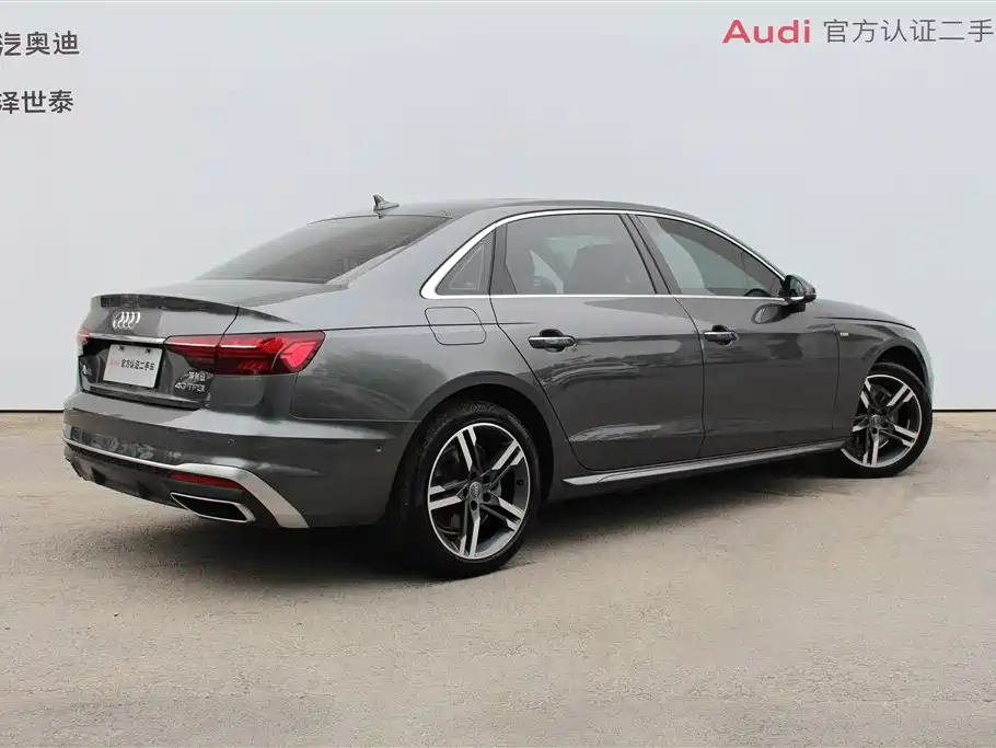 Audi A4L 2020 40 TFSI Luxury Dynamic фото 3