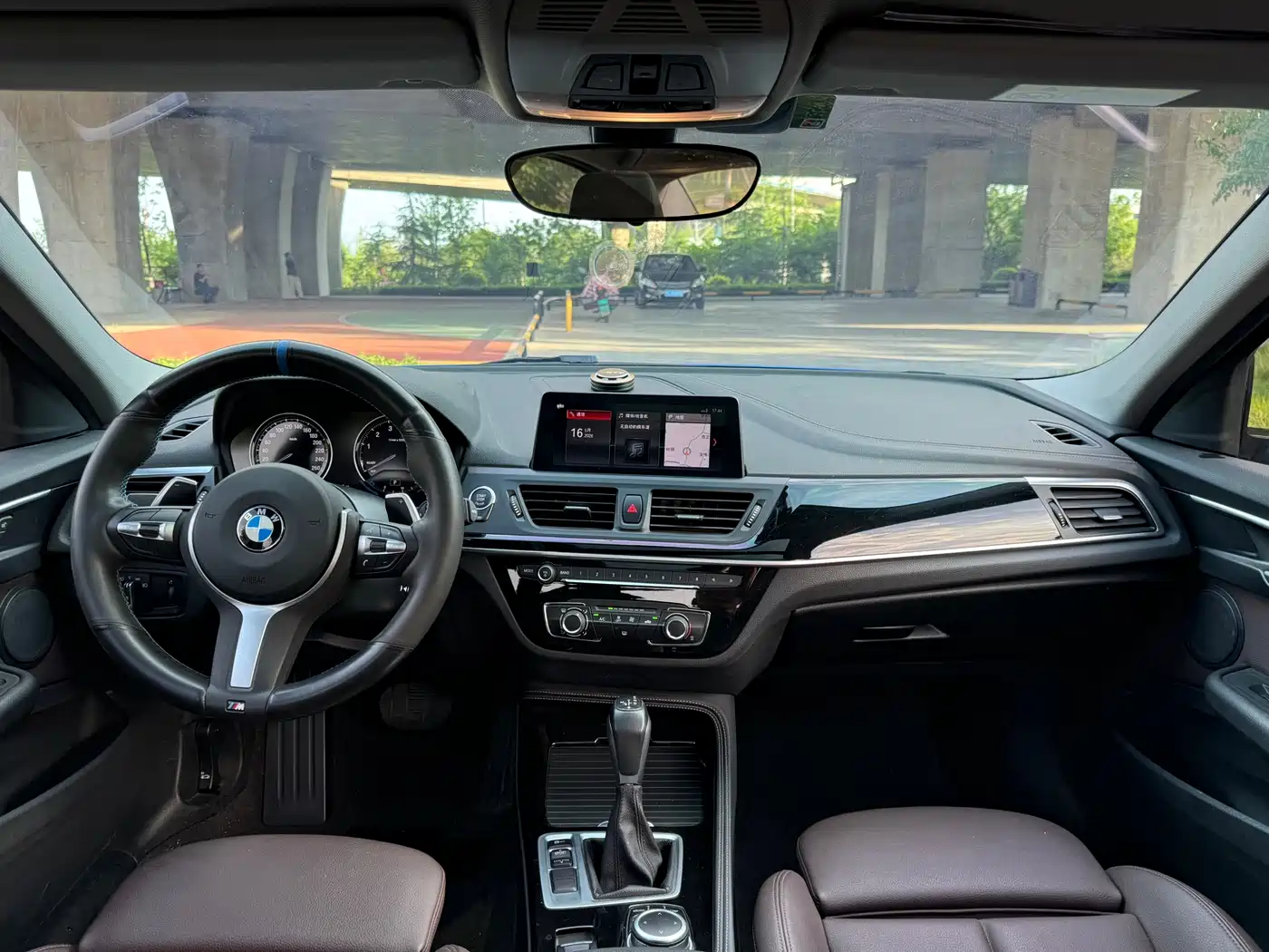 BMW 1 Series 2019 120i Leading M Sport Package фото 7