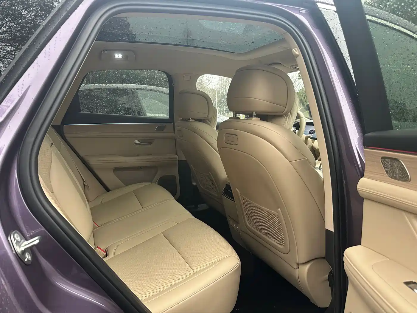 AITO Wenjie AITO M5 2025 Extended Range Ultra AWD фото 13