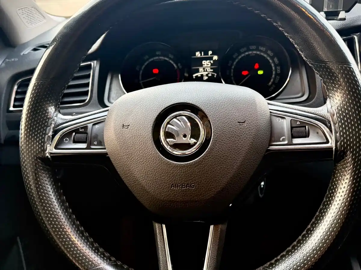 Škoda Kamiq 2023 GT 1.5L Auto Ultimate Edition фото 23