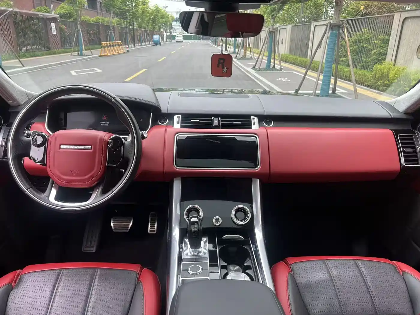 Land Rover Range Rover Sport 2018 3.0 SC V6 Fashion Genesis DYNAMIC фото 9