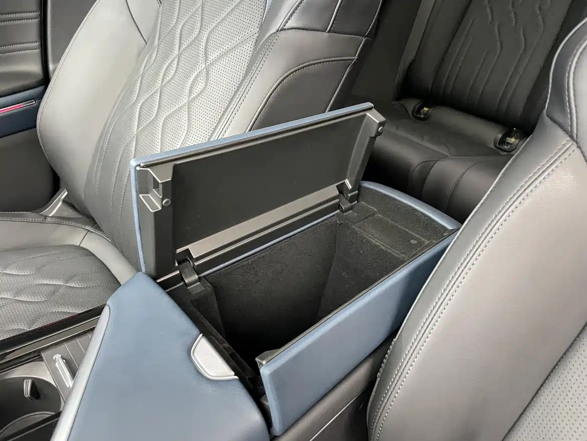 Voyah Auto VOYAH FREE 2021 AWD Standard Range Extender Exclusive Luxury Package фото 22