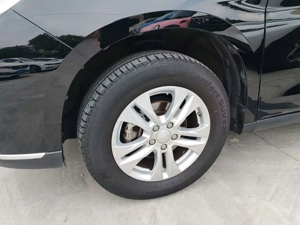 Haval M6 2024 2023 PLUS 1.5T DCT Elite Smart Connect