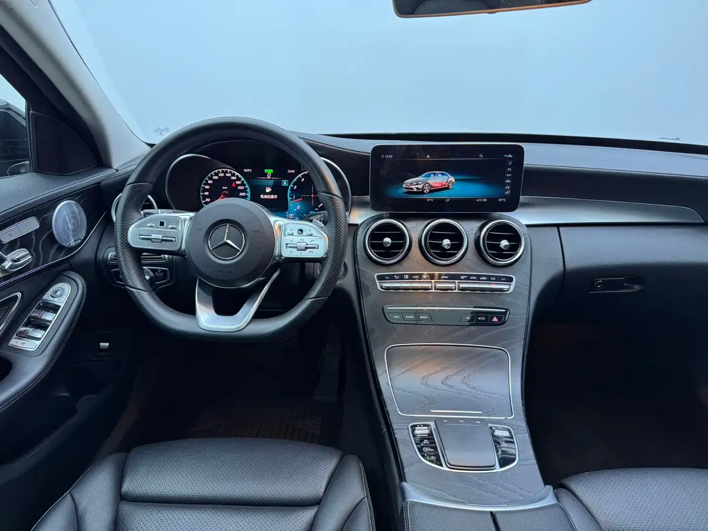 Mercedes-Benz C-Class 2020 C 260 L Sport фото 13