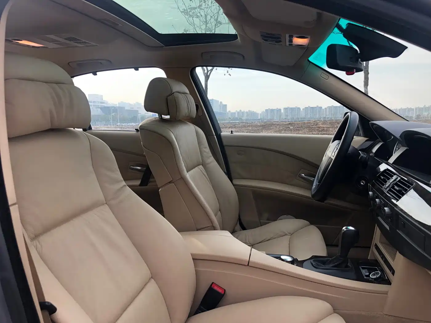 BMW 5 Series 2004 2005 Model 530i