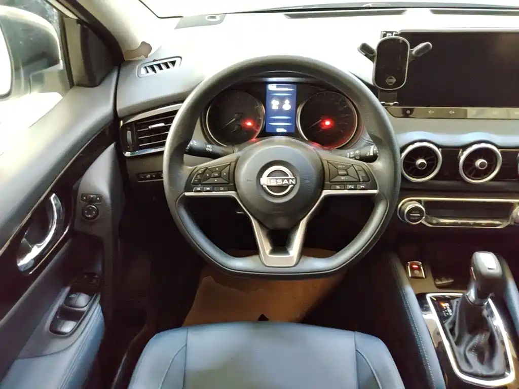 Nissan Qashqai 2025 2025 Honor 2.0L CVT XV Sincere Edition