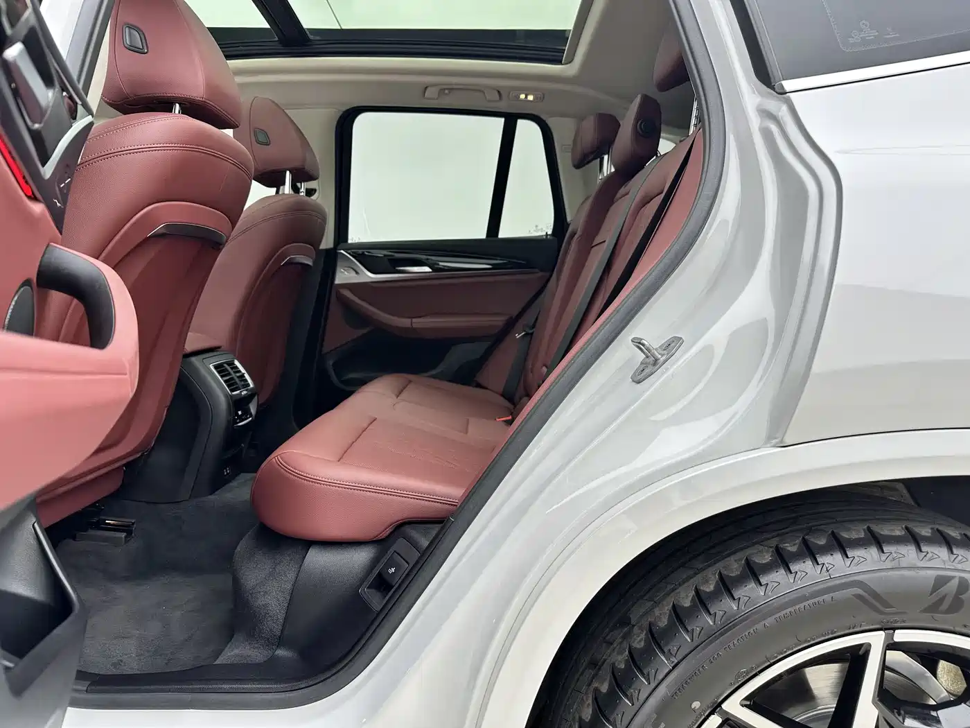 BMW X3 2023 xDrive25i M Sport Package фото 7