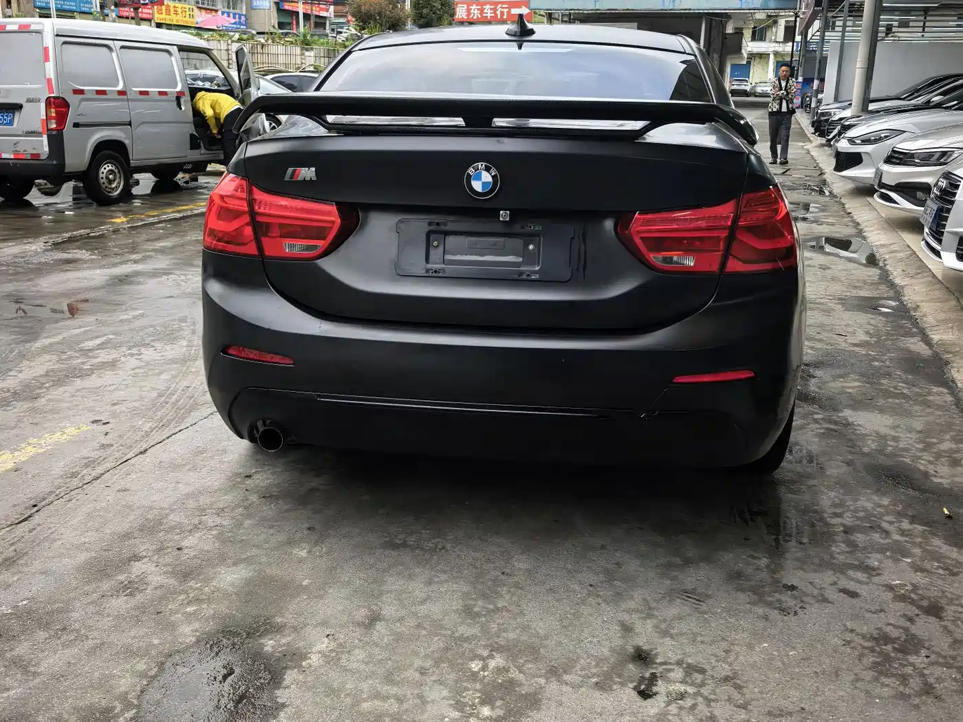 BMW 1 Series 2017 118i Sport фото 5