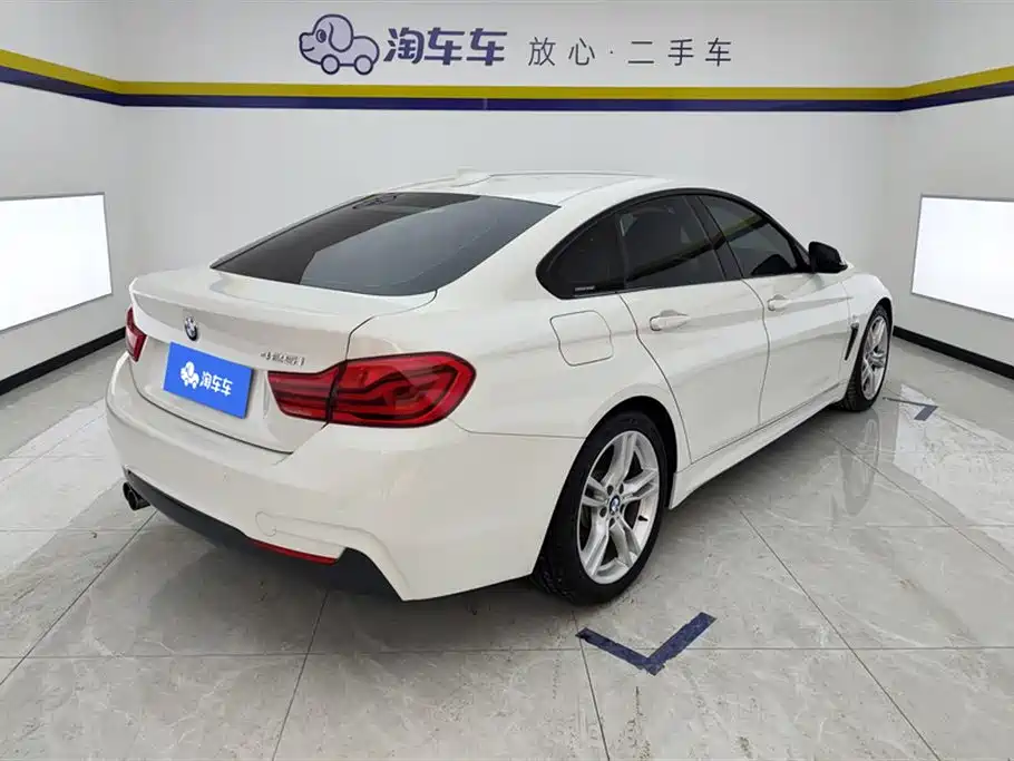 BMW 4 Series 2017 425i Gran Coupe Leading M Sport Package фото 3