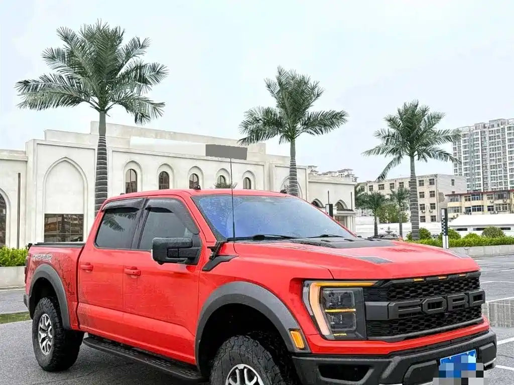 FORD F-150 RAPTOR