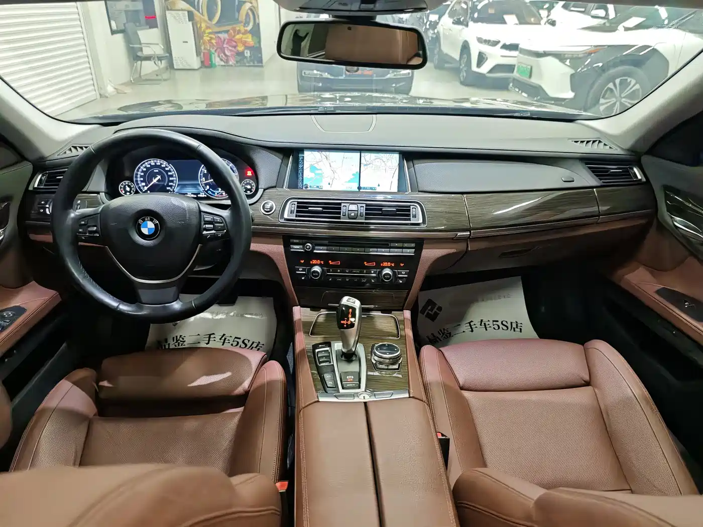 BMW 7 Series 2013 Model 730Li Luxury фото 15