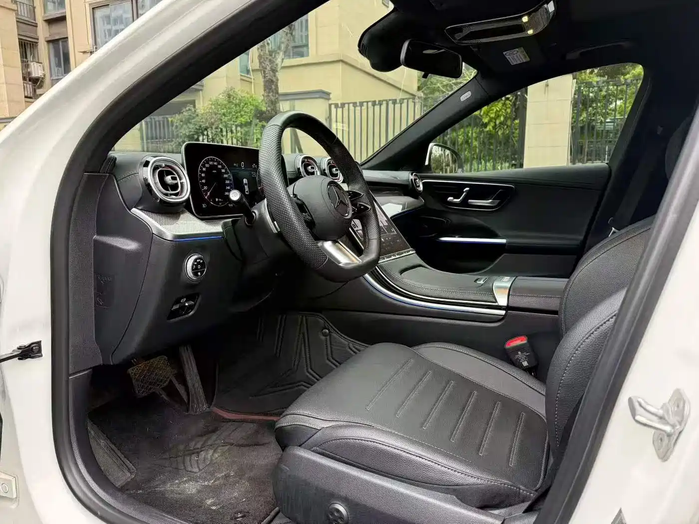Mercedes-Benz C-Class 2024 Facelift C 260 L Sport фото 4