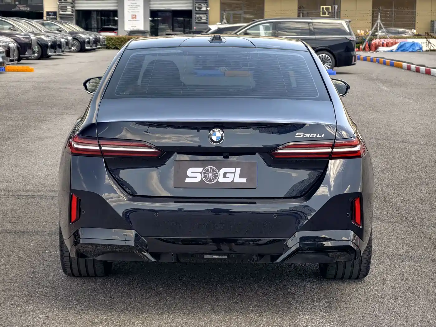 BMW 5 Series 2024 530Li Premium M Sport Package фото 15