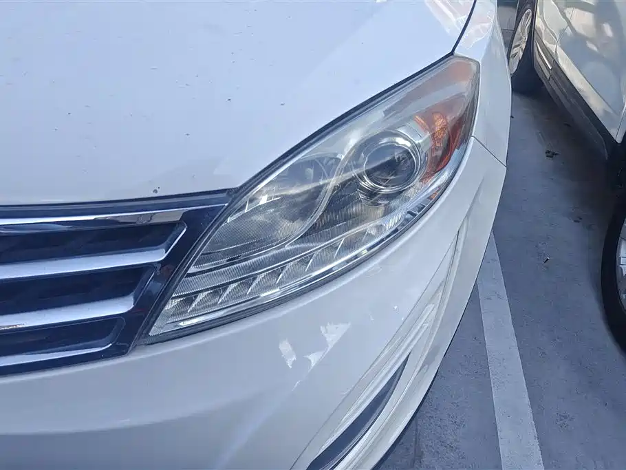 GAC Trumpchi Trumpchi GS5 2014 2.0L Automatic 2WD Premium Edition фото 5