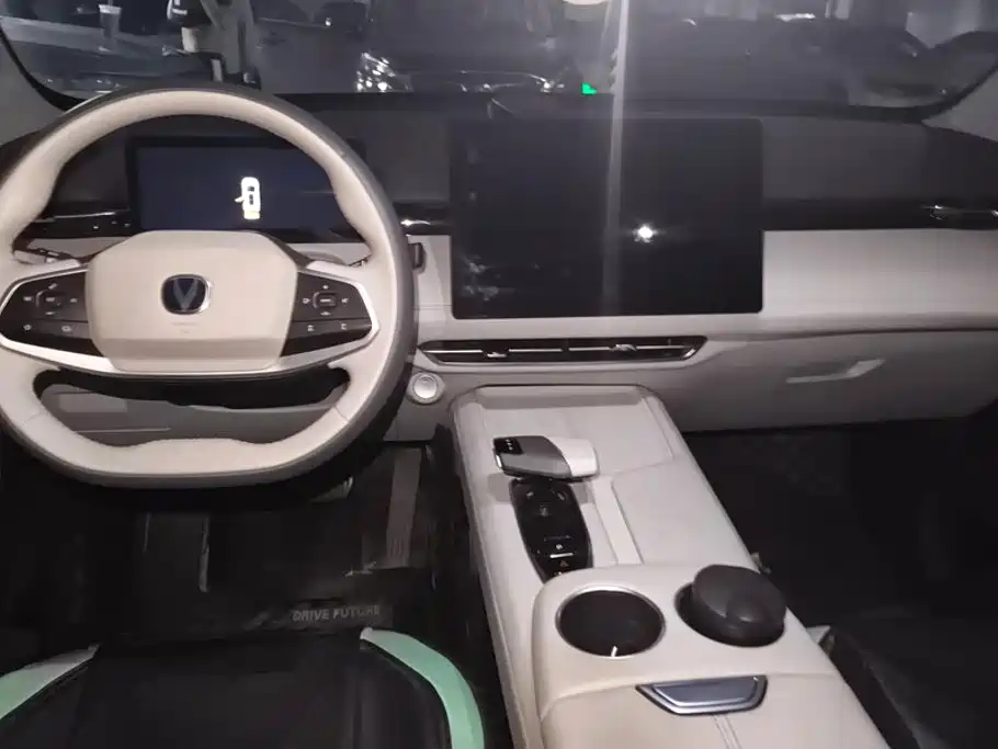 Changan UNI-Z New Energy 2024 2024 Blue Whale iDD 125km Surpassing Edition