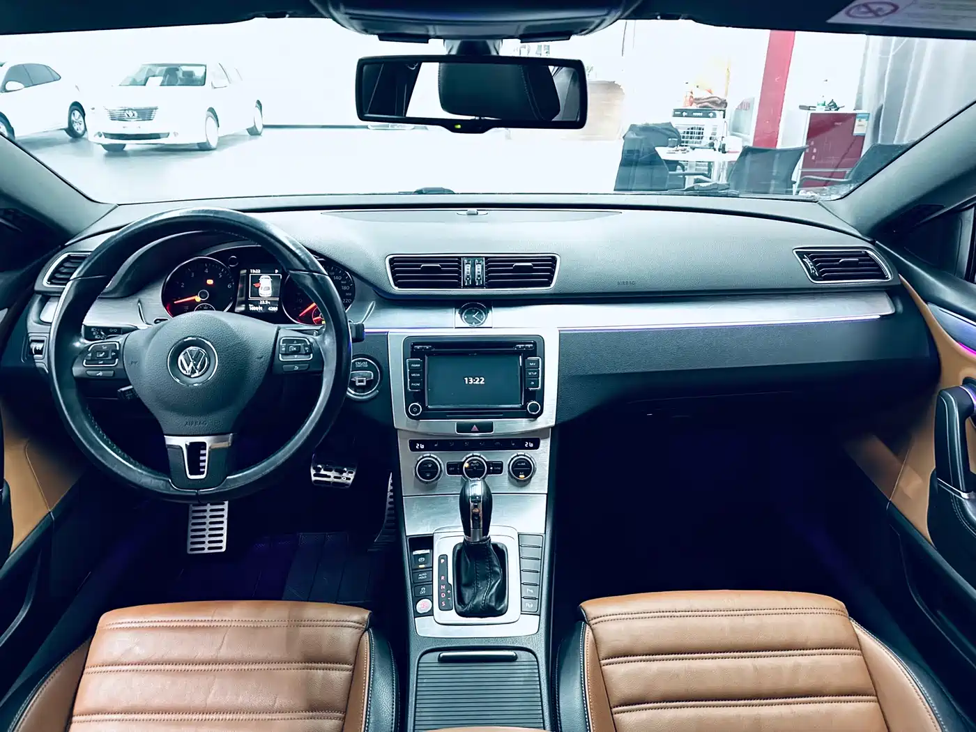 Volkswagen FAW-Volkswagen CC 2015 2.0TSI Luxury фото 11