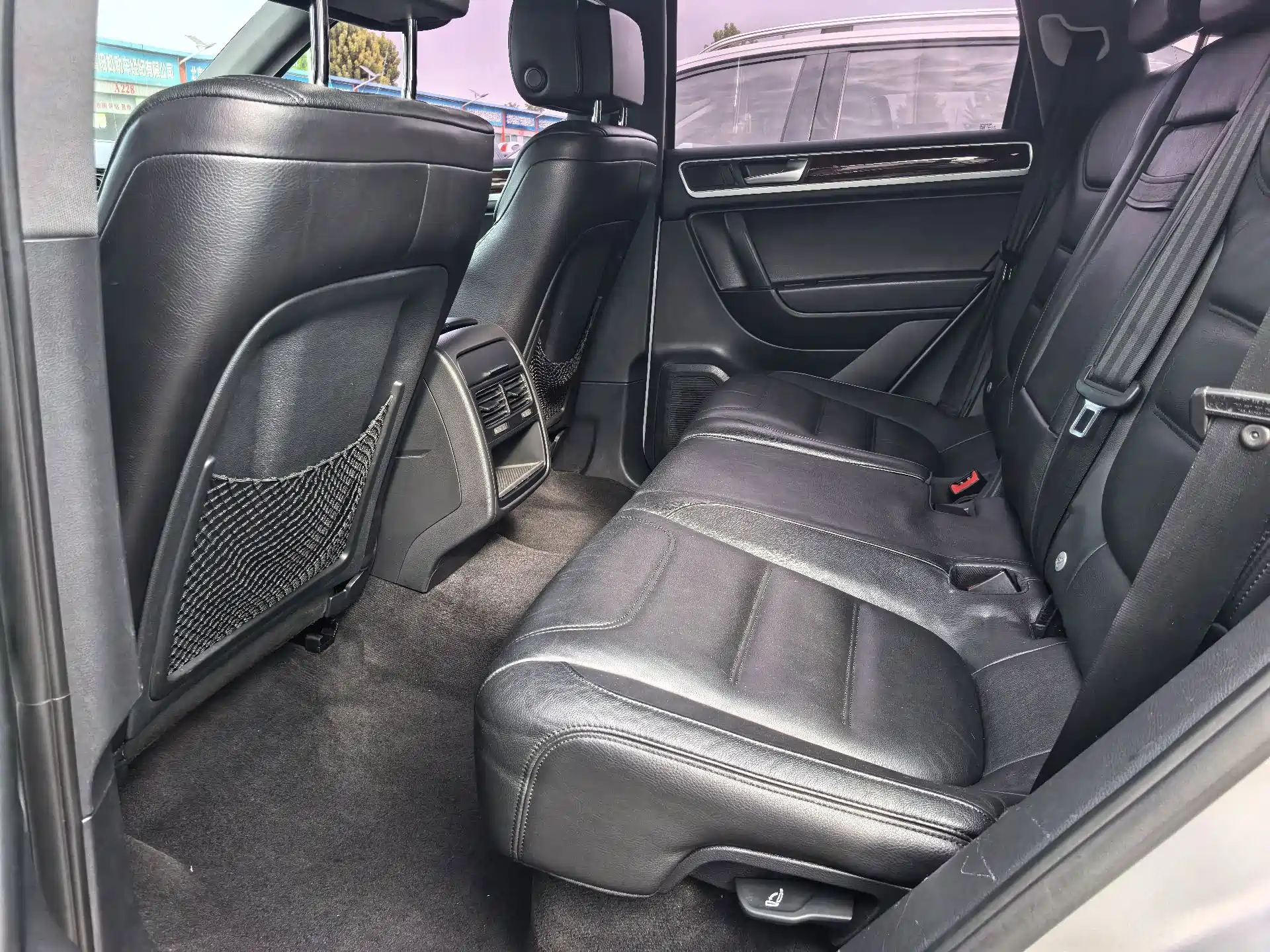 Фото 13 - Volkswagen Touareg