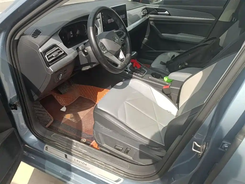 Volkswagen Lavida 2023 Model 280TSI DSG Eternal Edition фото 15