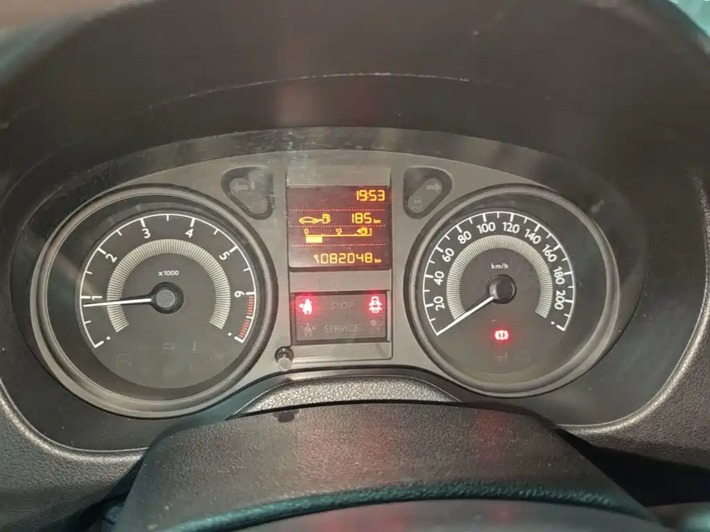 Peugeot 301 2017 2016 1.6L Manual Comfort Edition