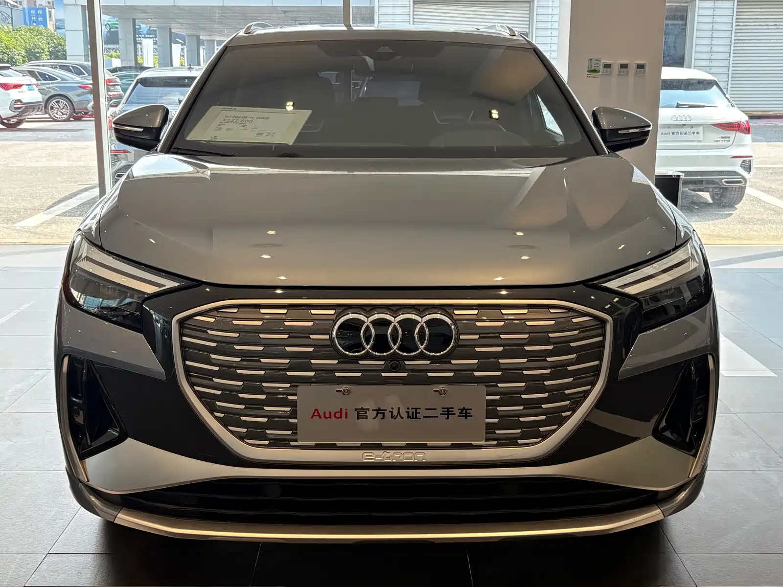 Фото 2 - Audi Q4 e-tron