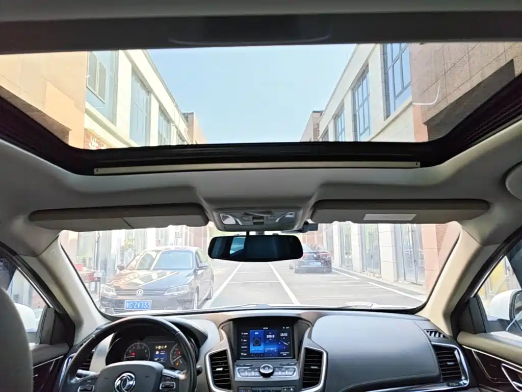 Dongfeng Aeolus Dongfeng Fengshen AX7 2018 2018 Classic 1.6T Auto Luxury