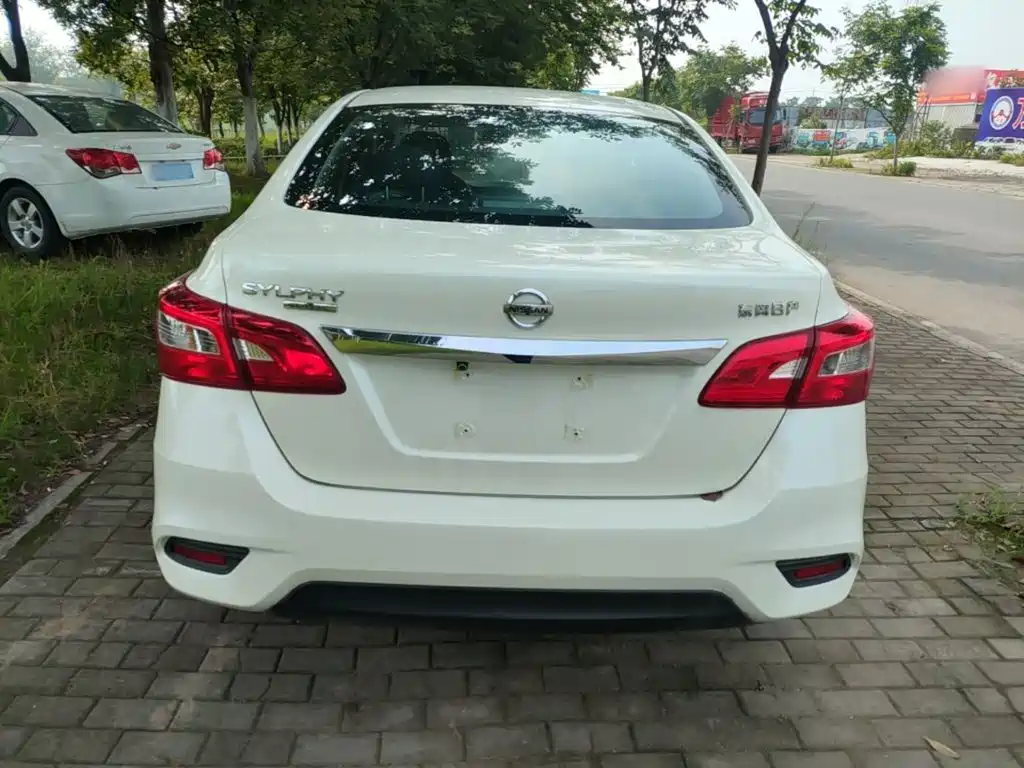 Nissan Sylphy 2026 2024 Facelift III Classic 1.6XE CVT Comfort Edition
