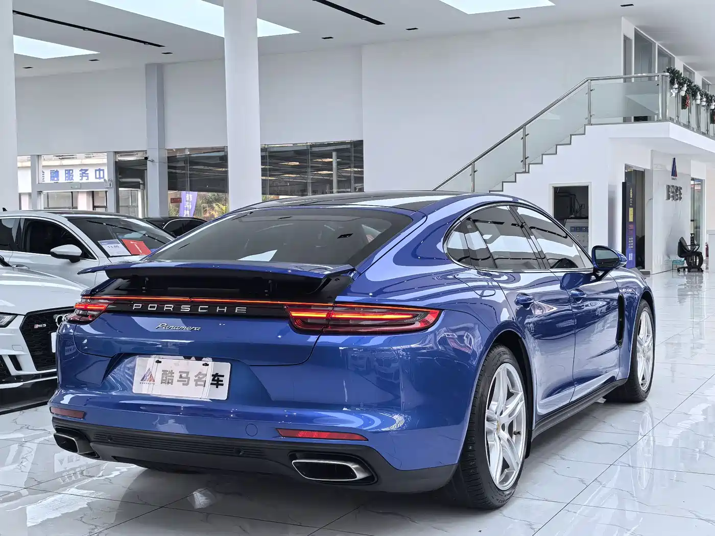 Porsche Panamera 2019 Panamera 2.9T фото 12